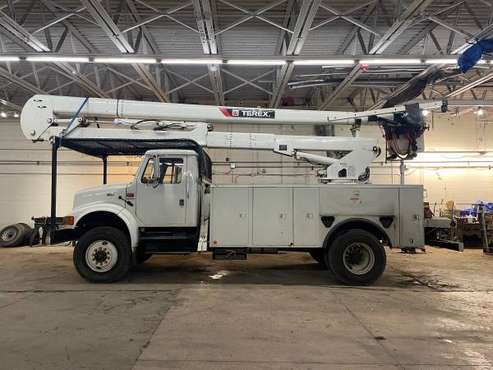 60 Bucket truck for sale in Ravenna, OH