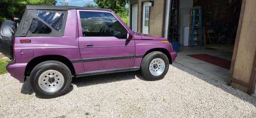 Geo Tracker 1996 Auto 4x4 for sale in Canton, OH