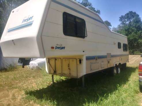 1990 Holiday Rambler 5th wheel 26ft fully loaded for sale in Loomis, CA
