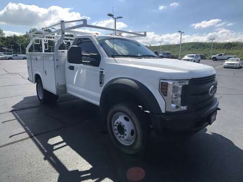 2018 Ford F-550 Super Duty Chassis XL Regular Cab DRW 4WD for sale in Merrillville , IN