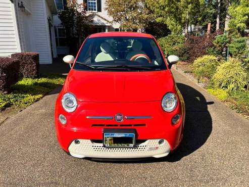 2019 Fiat 500e Electric - Like New - 12K mi - - by for sale in Portland, OR