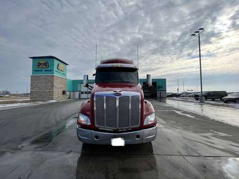 Semi truck for sale in Racine, WI