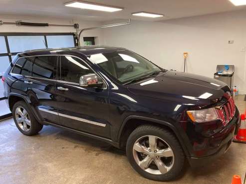 2011Jeep Grand Cherokee Overland for sale in Vestal, NY
