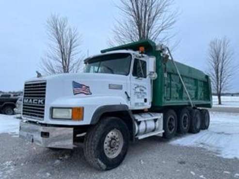 1997 Mack Quad Axle Dump Truck - 287, 392 Miles - Camelback for sale in Neenah, WI