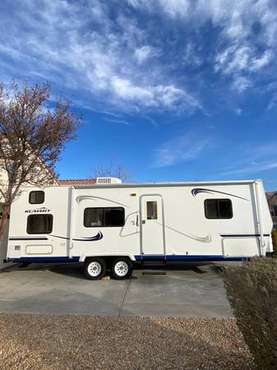 2006 Thor summit 28ft for sale in Sacramento, NV