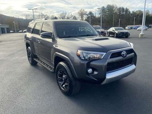2017 Toyota 4Runner TRD Off Road Premium for sale in Cookeville, TN