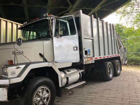 Garbage Truck for sale for sale in Plainview, NY
