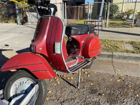 Vintage 1980 Vespa P200 - cars & trucks - by owner - vehicle... for sale in Oakland, CA