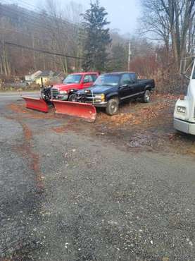 1998 CHEVY 2500 PICK UP WITH 8 FOOT WESTERN SNOW PLOW - cars & for sale in Cold Spring, NY
