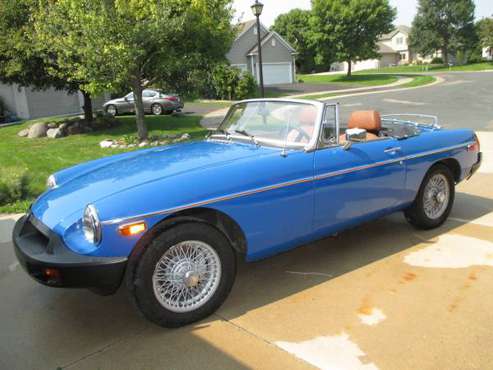 BEAUTIFUL 1977 MGB for sale in Maple Grove, MN