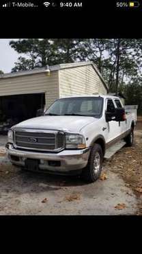 2004 king ranch lariat four-door 2 Wheel Drive V 10 engine - cars & for sale in Ortonville, MI