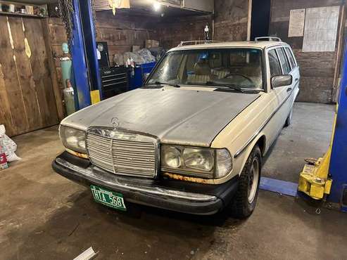 1985 Mercedes Benz 300TD Wagon for sale in Albany, NY