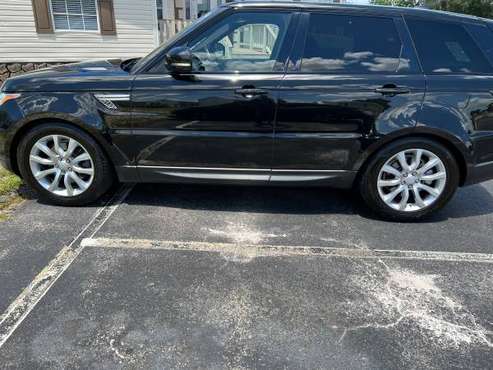 2017 - Range Rover - Sport HSE - PERFECT CONDITION - 1) Owner! for sale in Lake City , FL