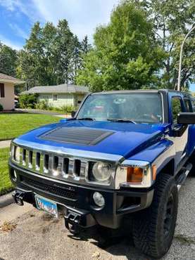Hummer H3 - Excellent Condition for sale in Elgin, IL