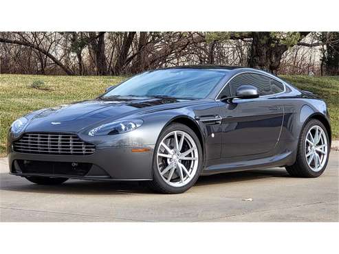 2013 Aston Martin Vantage for sale in Lenexa, KS