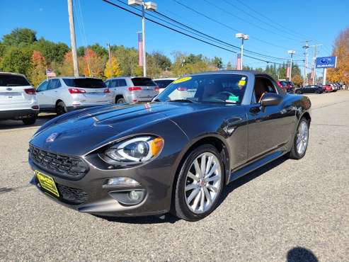 2017 FIAT 124 Spider Lusso RWD for sale in Somersworth , NH