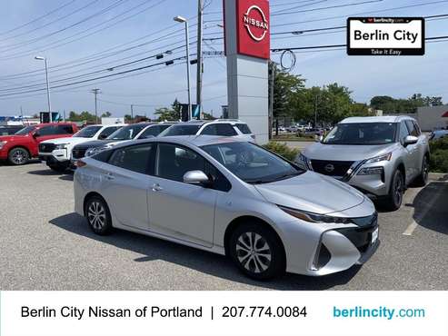 2020 Toyota Prius Prime LE FWD for sale in South Portland, ME