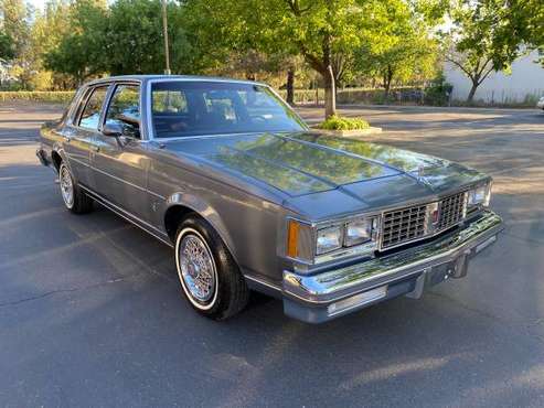 1986 OLDSMOBILE CUTLASS SUPREME BROUGHAM Clean Title Low Miles for sale in Sacramento , CA