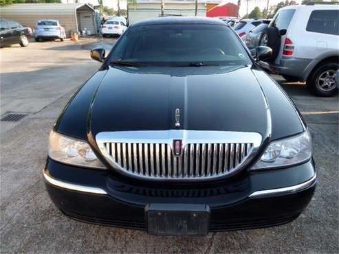 2011 Lincoln Town Car for sale in Cadillac, MI