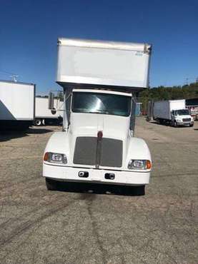 2007 *Kenworth* *CONSTRUCTION* *4X2 2dr Chassis* Whi for sale in East Providence, RI