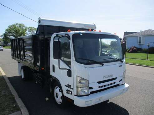 2014 Isuzu Nrr Dump Truck for sale in Hicksville, NY