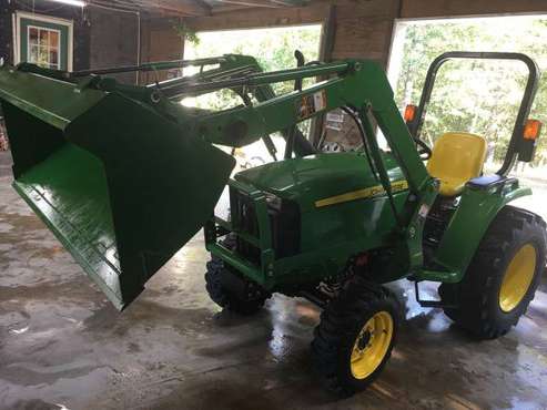 John Deere 4x4 67 hours for sale in Mammoth Spring, AR