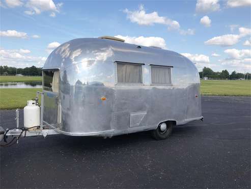 For Sale at Auction: 1960 Airstream Trailer for sale in Auburn, IN
