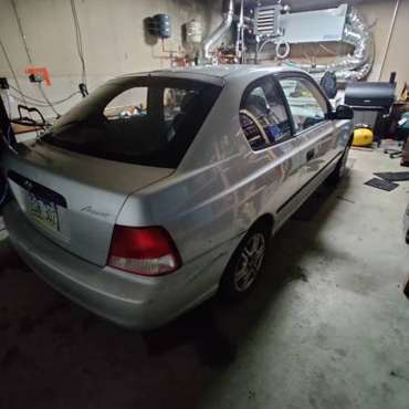 Hyndai accent 2002 40 MPG for sale in North Pole, AK
