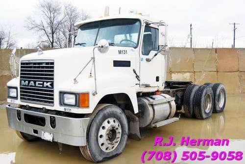 2007 Mack CHN613 Daycab Tractor With Wet-Kit - - by for sale in Willow Springs, IL
