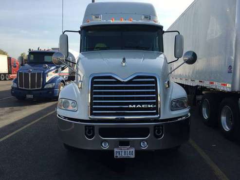 Semi truck 2016 Mack for sale for sale in Mason, OH