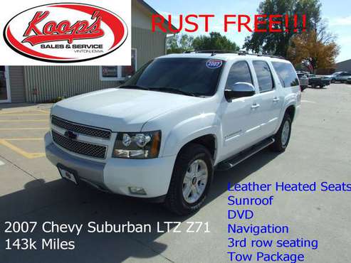 2007 Chevy Suburban LTZ Z71 - LEATHER - DVD - NAV - SUNROOF-RUST FREE! for sale in Vinton, IA