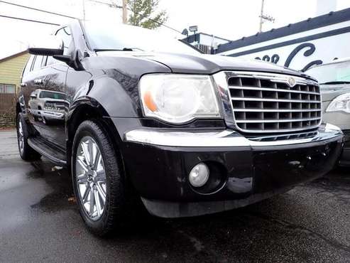 2008 Chrysler Aspen Limited for sale in milwaukee, WI
