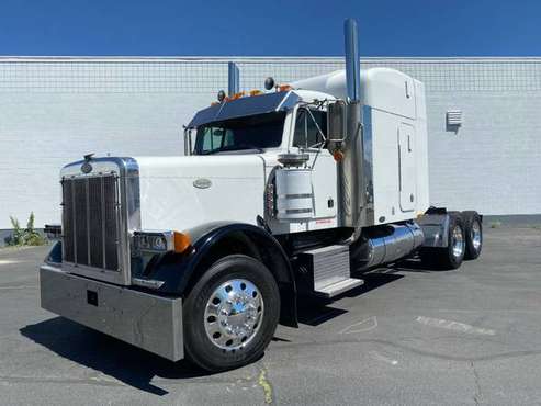 1999 Peterbilt 379 Sleeper - - by dealer for sale in NY