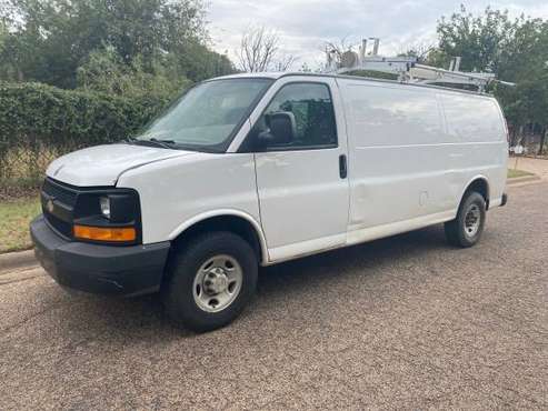 2008 Chevy cargo express van for sale in Abilene, TX