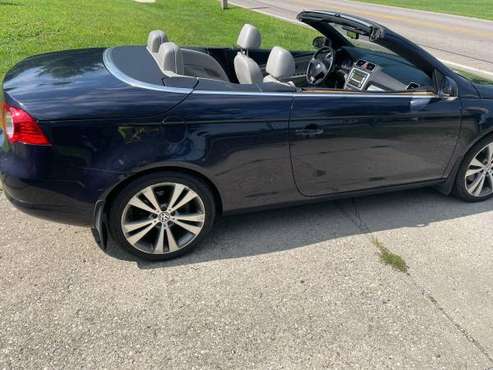VW Eos VR6 Hard top Convertible for sale in Springfield, OH