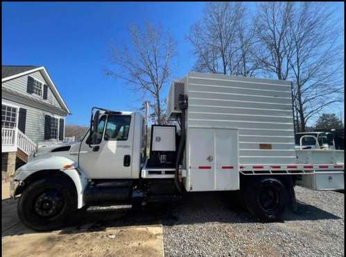 International Service Truck for sale in Fort Mill, NC
