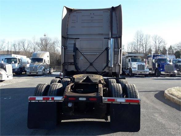 2003 VOLVO VNL64T610 - cars & trucks - by dealer - vehicle... for sale in Coopersburg, PA – photo 3